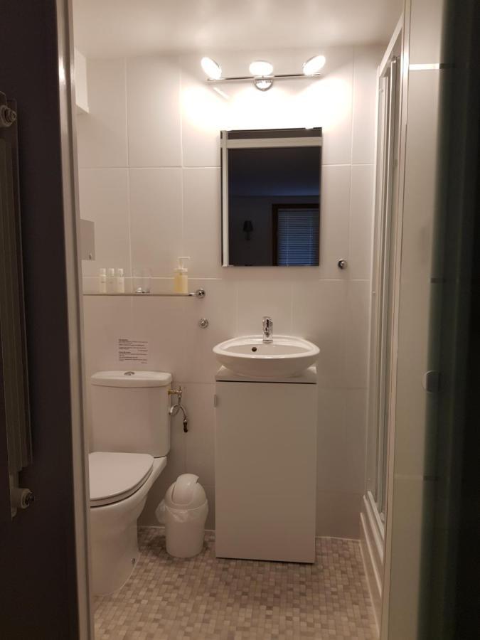 Le Pre Pigeon 86250 Charroux Vienne B&B 외부 사진